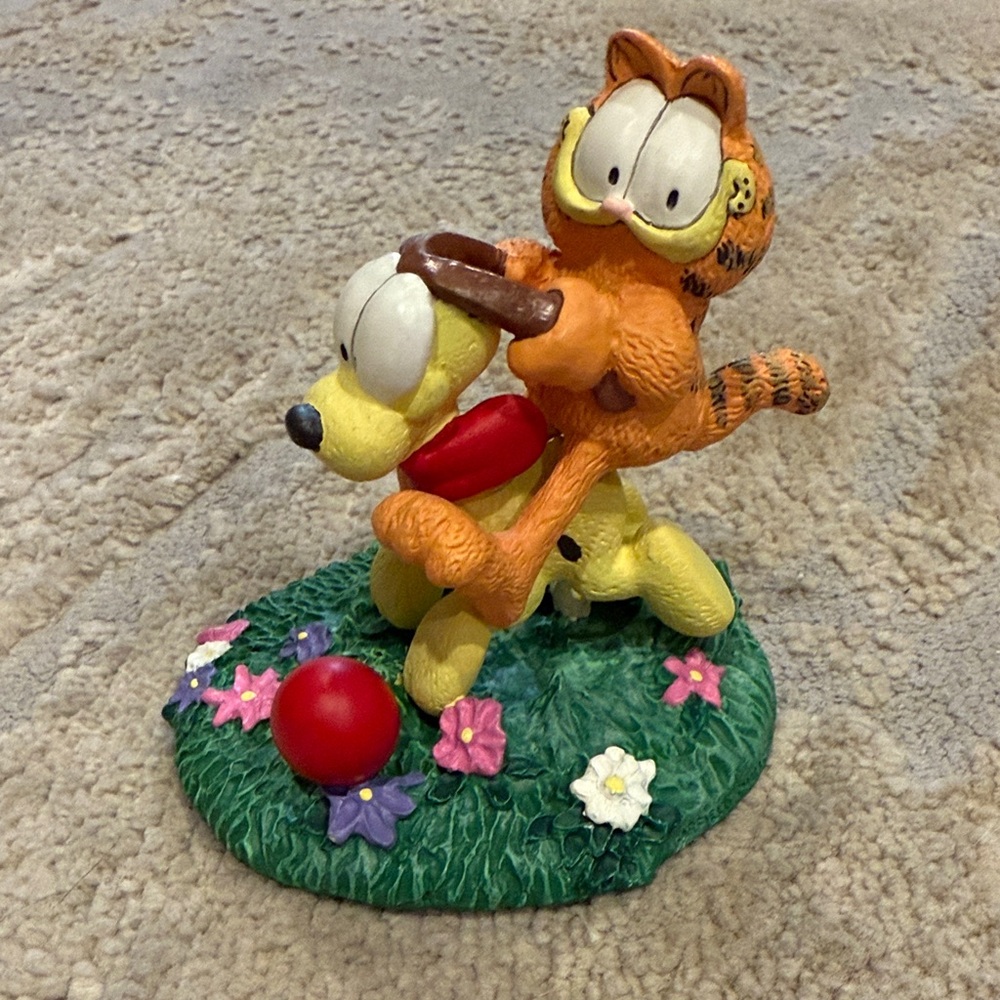 Danbury Mint Garfield and Odie Figurine 4" Easy‎ Rider Jim Davis 1993 no box